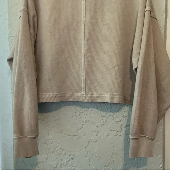 Aerie Light Tan Textured Long Cropped Sweatshirt - Picture 6 of 7
